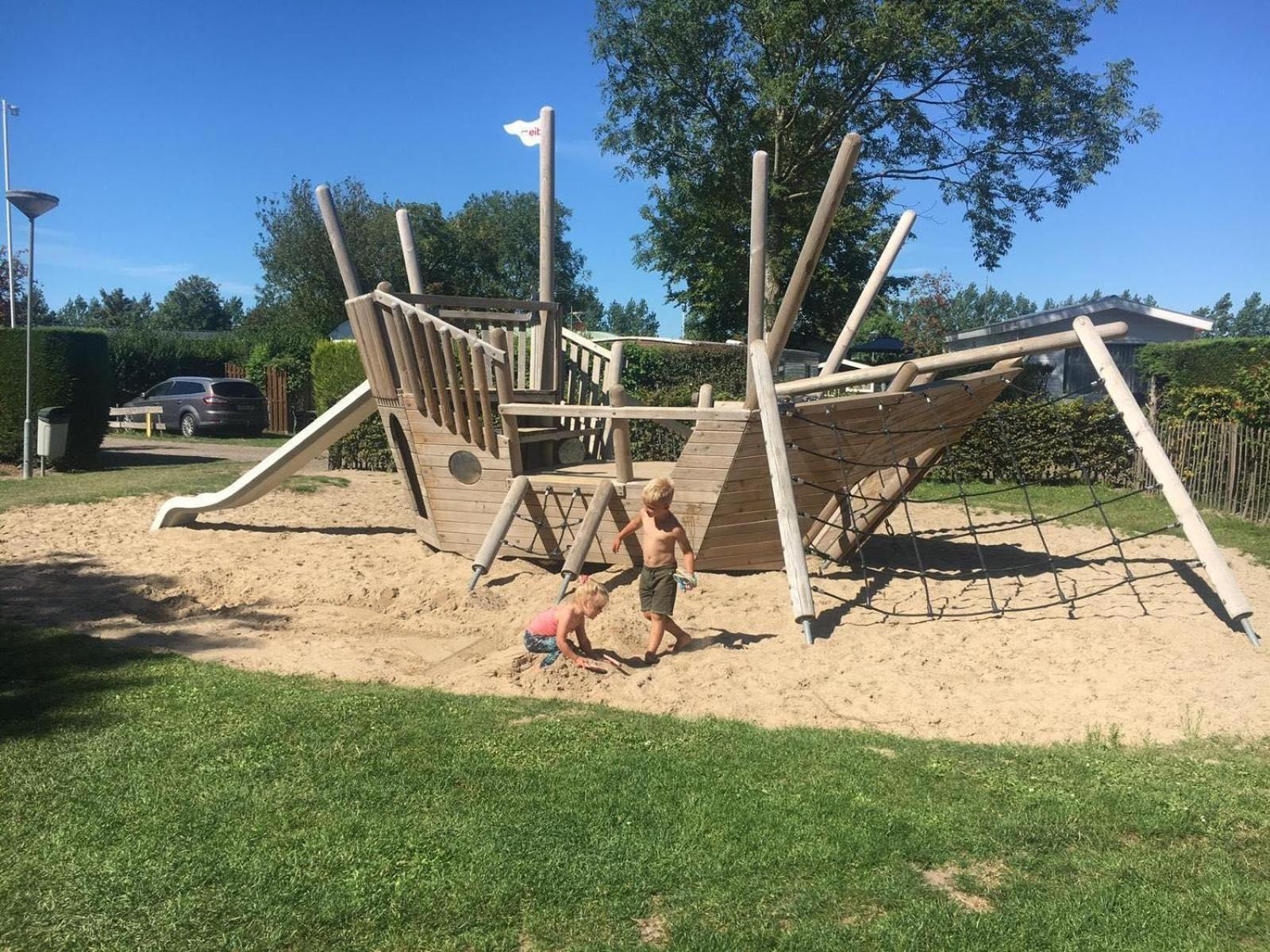 Zonneweelde, Vakantie Aan Zee Нювлиет Екстериор снимка